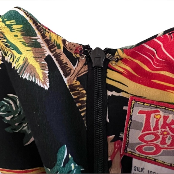 Tiki Girl 100% Silk Tropical Sleeveless Dress Coverup Size Lg Hawaiian - Picture 9 of 11